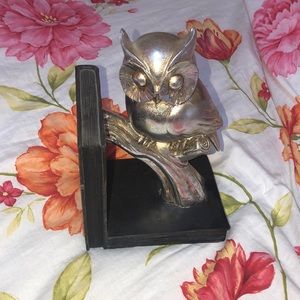 OWL BOOK STOP HOLDER
